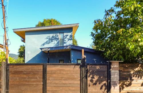 Likani Apartment | Loft House