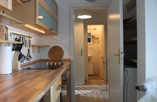 Weisser Hirsch Apartment | Loft in the Turmhaus am Weißen Hirsch * Massages bookable