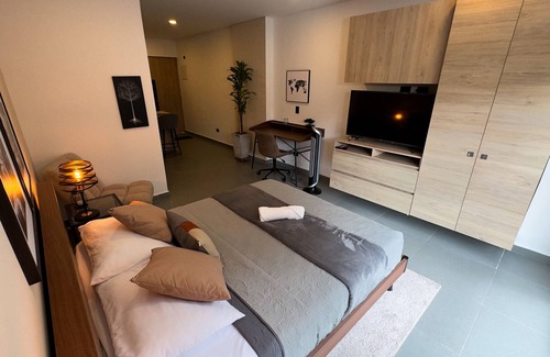 El Tesoro Apartment | Loft moderno cerca del Tesoro by Hoost 603B