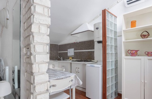 Citta Nuova-Barriera Nuova-San Vito-Citta Vecchia Apartment | LOFT ROSSETTI