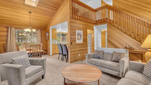 Overlook Park House | Lofty - Unit 8