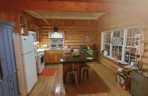 Lutsen Cabin | Log Cabin, Private lake, Superior National Forest