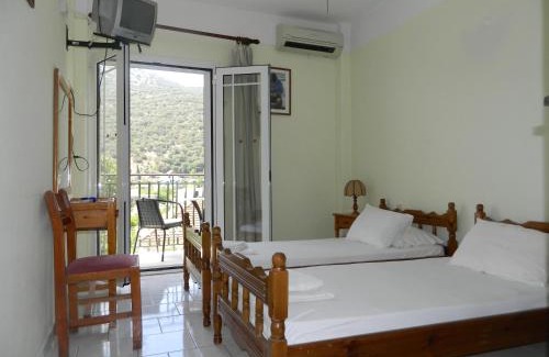 Agia Efimia Apartment | Logara's Apartments