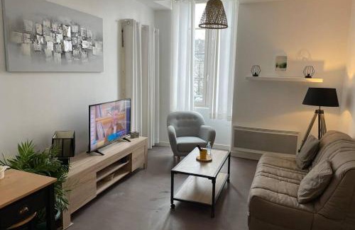 Centre Ville Apartment | logement entier 33 m2 à Pau