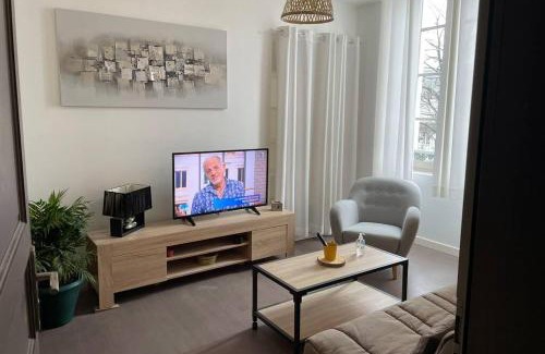 Centre Ville Apartment | logement entier 33 m2 à Pau