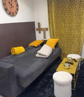 Deuil-la-Barre Apartment | logement jacuzzi très silencieux