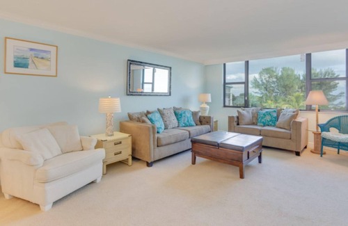 Sanibel Condo | Loggerhead 133