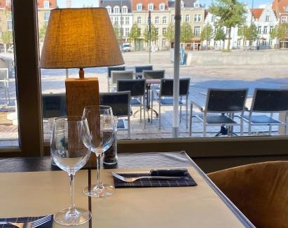 Historical Center Bruges Hotel | Logies Graaf Van Vlaanderen