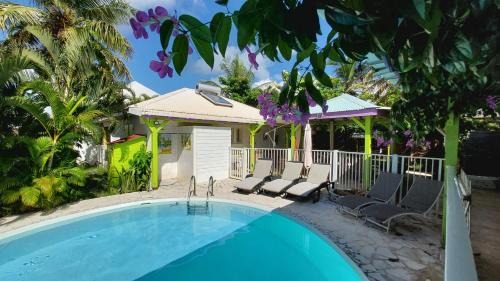 Sainte-Anne Apartment | Logisrev
