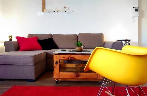 Romareda Apartment | LOIRA VÍA PIGNATELLI: 2 Bedrooms Next to the Canal