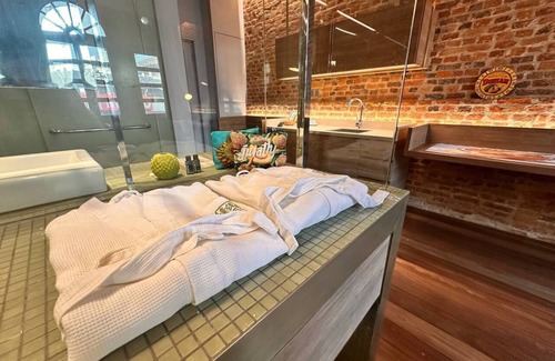 Downtown George Town Hotel | Loke Thye Kee Artiste Boutique Hotel