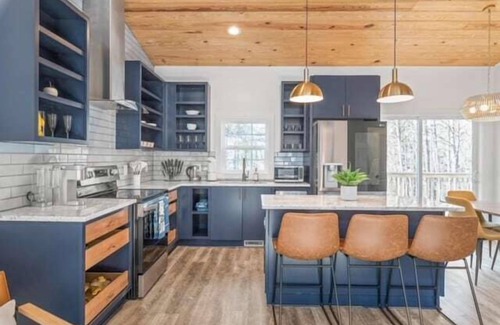 Lake Lure Cabin | Lola’s Getaway! Summa