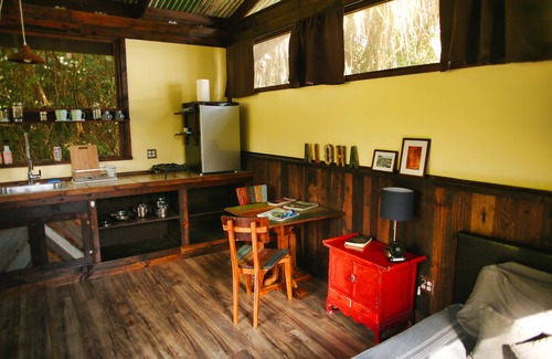 Waa Waa House | Loloma Jungle Cottage near Ocean