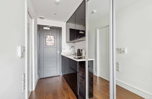 Soho Apartment | London Collection Golden Square