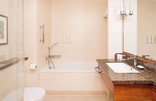 St. Margarets and North Twickenham Hotel | London Twickenham Stadium Hotel, a member of Radisson Individuals