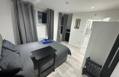 Clapham House | London Waterloo 10mins away