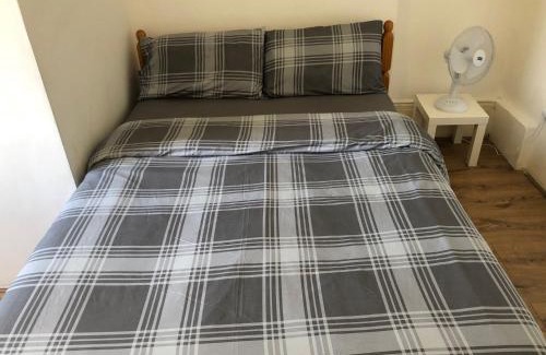 West Ealing House | London x DM Weekly x Monthly Discounts x W13