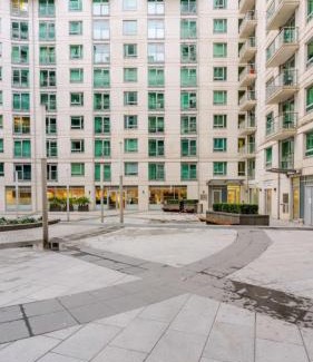 Vauxhall Apartment | LondonEye flat central