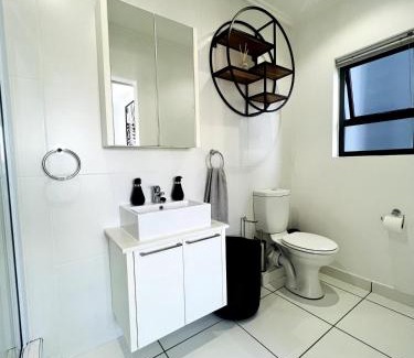 Lone Hill Apartment | Lonehill Luxury Apartment