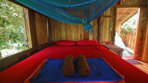 Koh Rong House | Lonely Beach