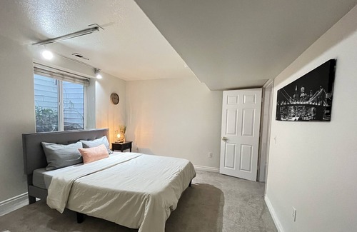 Rosemont Summit House | Long Term stays welcome! Gorgeous house with monthly discounts!