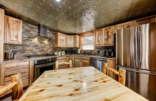 Estes Park Cabin | Longs Peak Cabin – Long-Term Rental (30+ Days), Near Longs Peak Trailhead