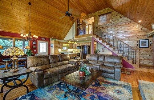 Murphy Ski Chalet | Longview - Captivating views like no other!