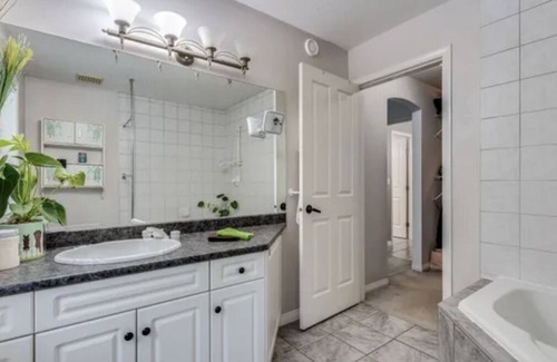 Maple Ridge House | Looking for the perfect escape from the city?