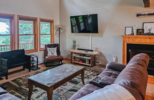 Swanton House | Lookout Ridge
