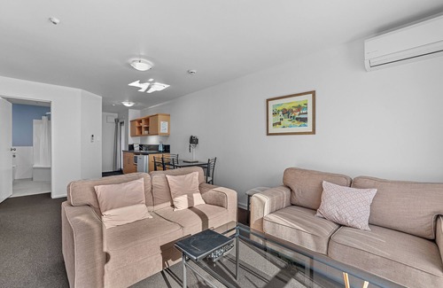 Riccarton Hotel | Lorenzo Motor Lodge