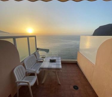 Los Gigantes Apartment | Los Gigantes in front of Sea