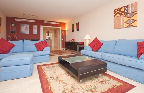 Castillo de la Duquesa Apartment | Los Granados 1711
