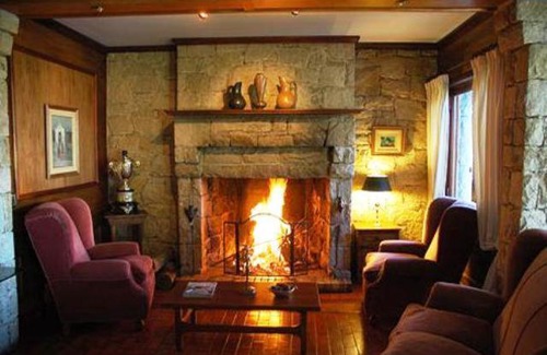 Bosque Peralta Ramos Hotel | Los Nobles Hostal de Bosque