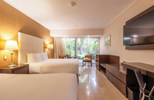 Santa Cruz Hotel | Los Tajibos, Santa Cruz de la Sierra, a Tribute Portfolio Hotel