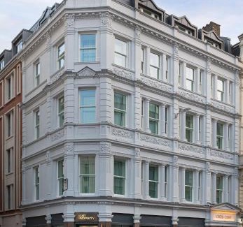 The City of London Hotel | Lost Property St Pauls London, Curio Collection By Hilton