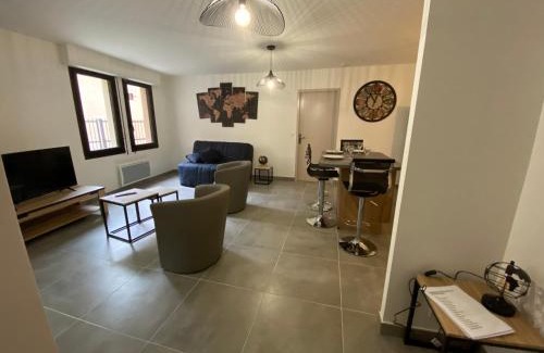 Cahors Old Town Apartment | Lotapart t2 centre ville classé 3 étoiles