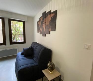 Cahors Old Town Apartment | Lotapart t2 centre ville classé 3 étoiles
