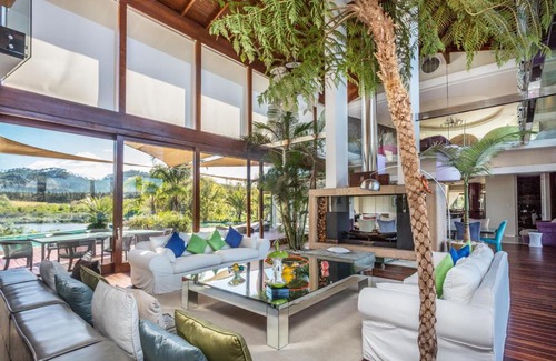 Elgin Villa | Lothian House