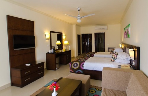Safaga Hotel | Lotus Bay Resort