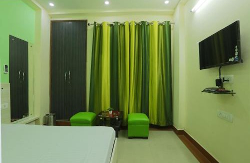 Vasant Kunj Hotel | Lotus Home