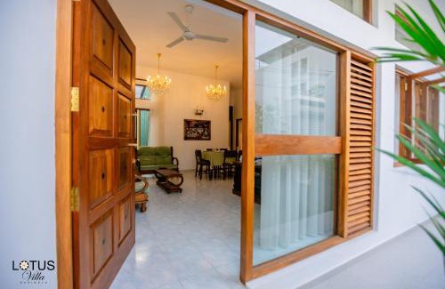 Mount Lavinia Villa | Lotus Villa Dehiwela