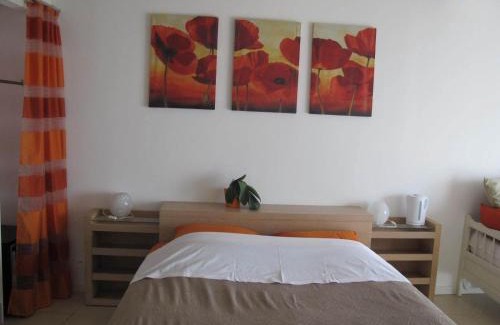 Sainte-Colombe Bed & Breakfast | Lou Cardalines