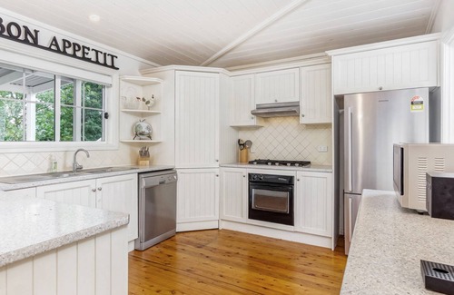 Bowral House | Lou Lou's Cottage, Bowral, Southern Highlands