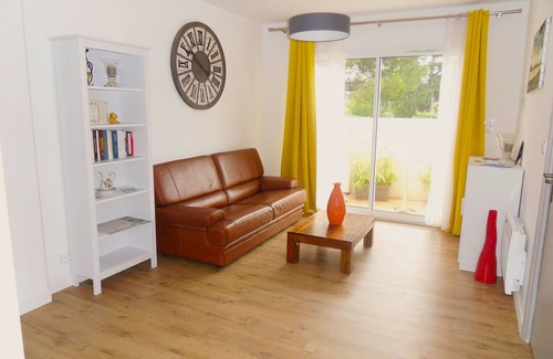 Saint-Martin-de-Crau House | Lou Meinado