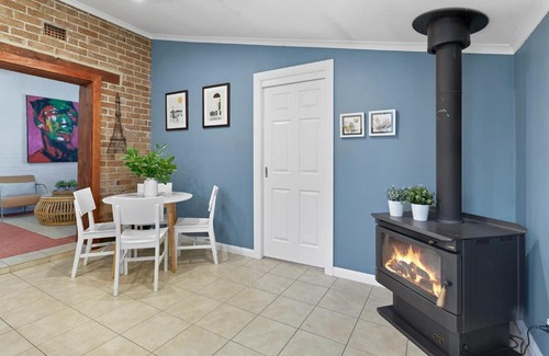 Orange House | Lou's Cottage
