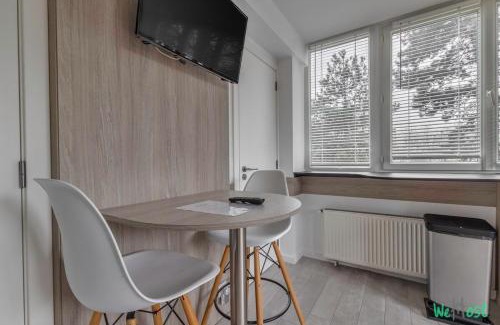 Vanves Apartment | Louis Vicat 3 - CI - Cosy flat for 2 Near Parc Expo Porte de versailles