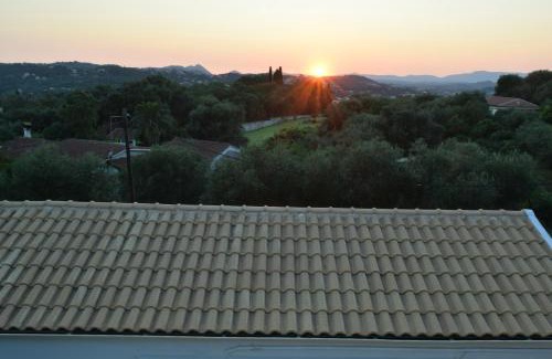 Perama House | Loula's Cottage