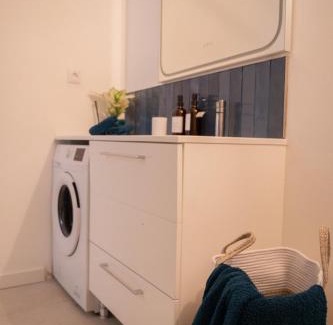 Beziers Apartment | Loustalot - Appartement lumineux 3 chambres - Parking Gratuit
