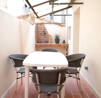 Beziers Apartment | Loustalot - Appartement lumineux 3 chambres - Parking Gratuit