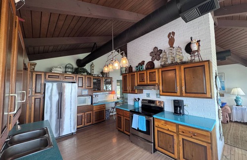 Stevensville House | Love Point Waterfront Home.Chesapeake Bay views.Pets OK